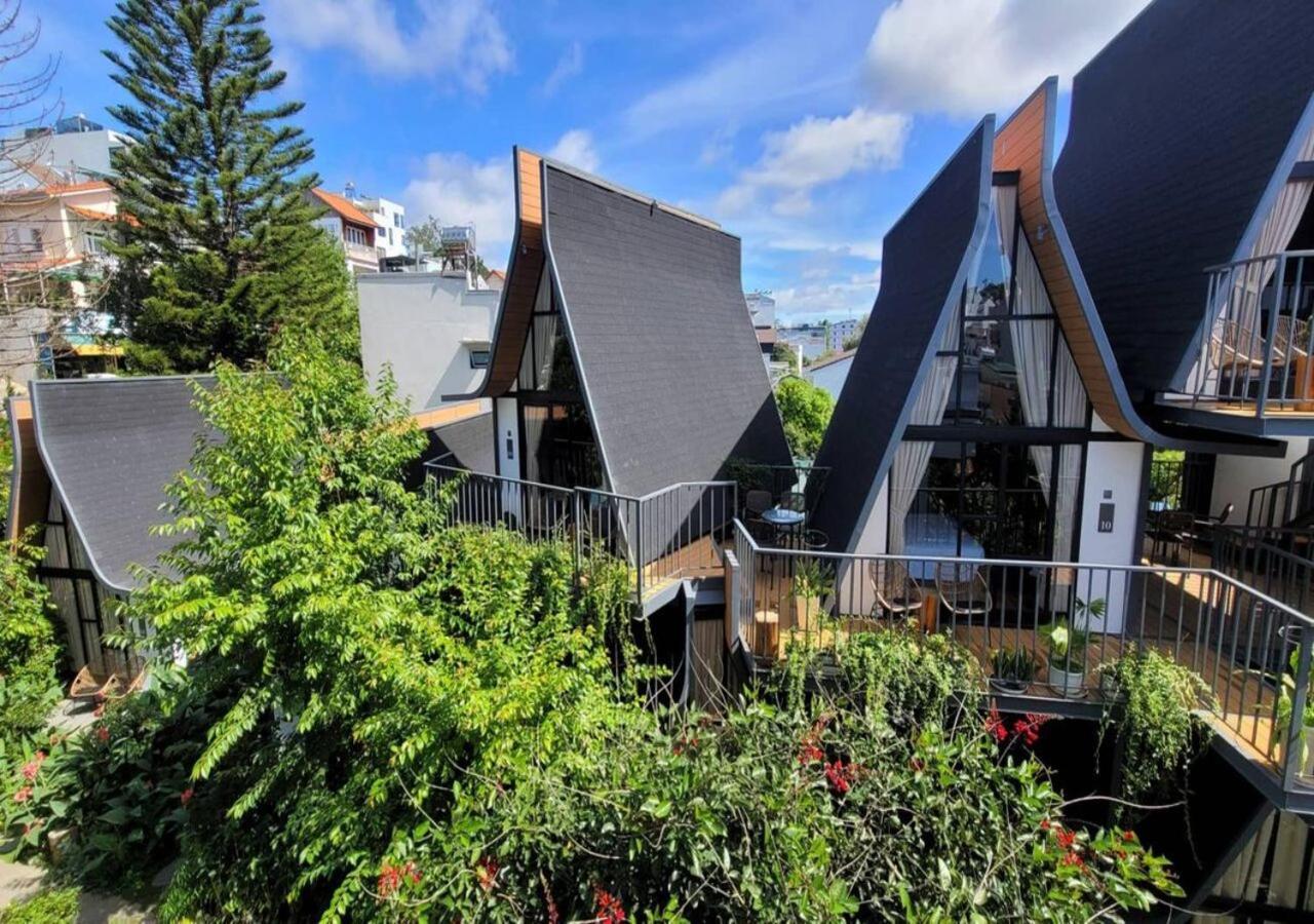 Bach Place Khách sạn 4*